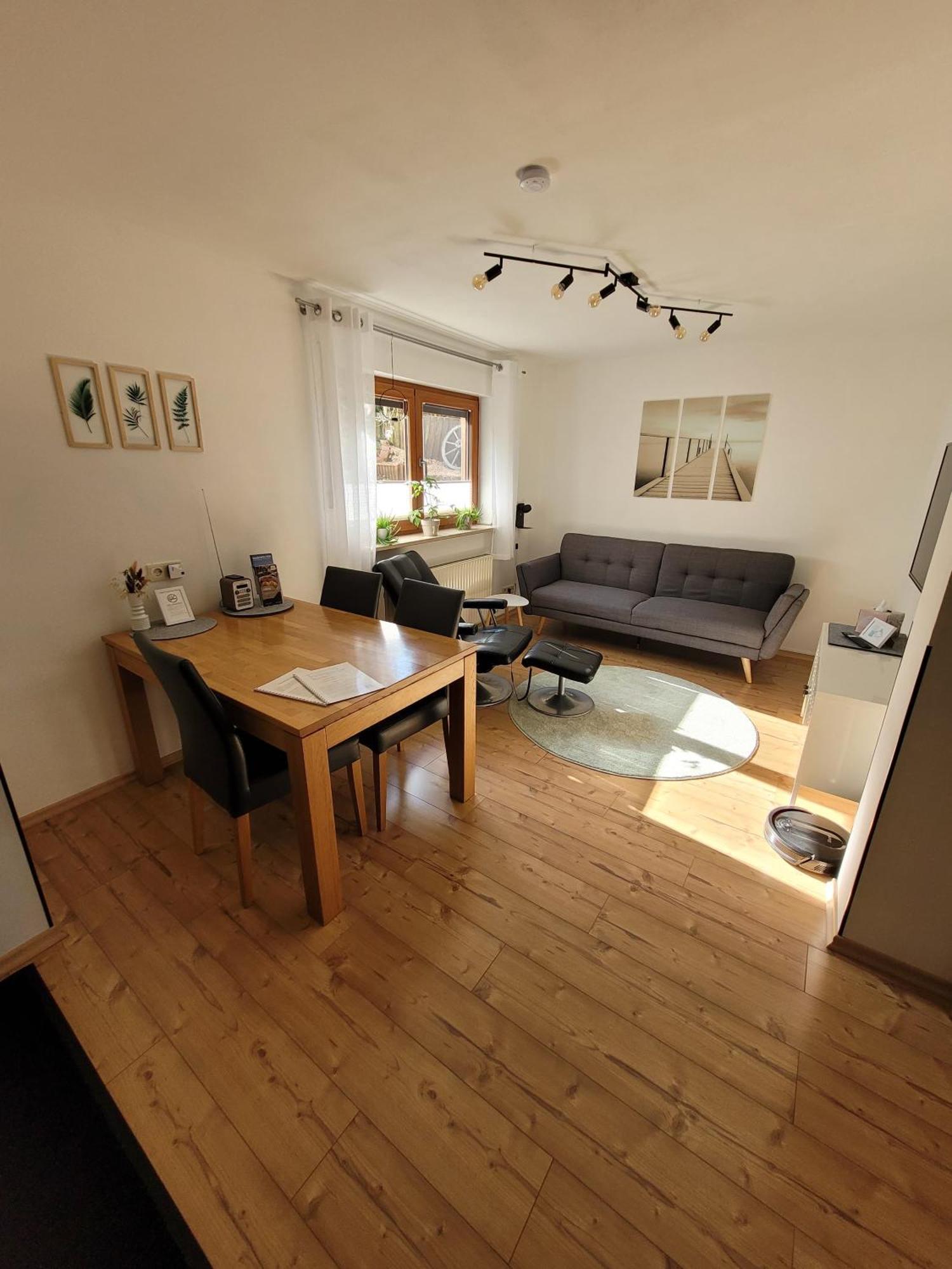 Fewo - Klein Aber Fein, 1-3 Personen, Souterrain Rödental Esterno foto